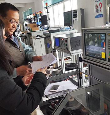 艾普智能—調(diào)試現(xiàn)場(chǎng)